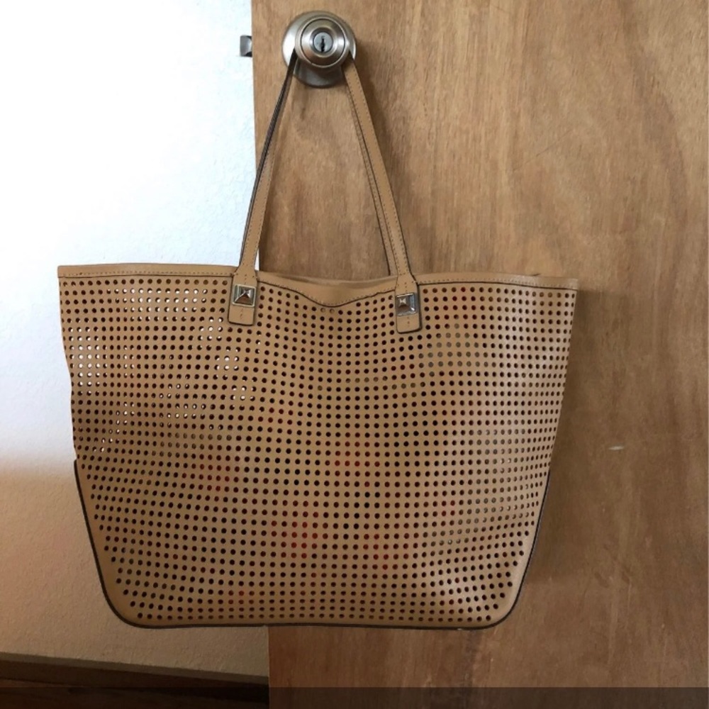🇺🇲Rebecca Minkoff perforated Shopper
